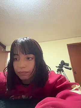 Snapshot of Mia_fiire chatting on 11, 7, 2026 Mia fiire online show from 11, 7, 2026