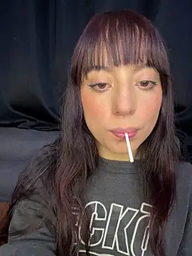 Snapshot of Mia_fiire chatting on 10, 6, 2026 Mia fiire online show from 10, 6, 2026