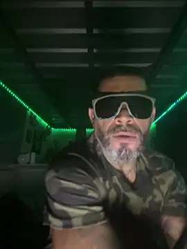PabloGuzman11 online show from 19, 4, 2026