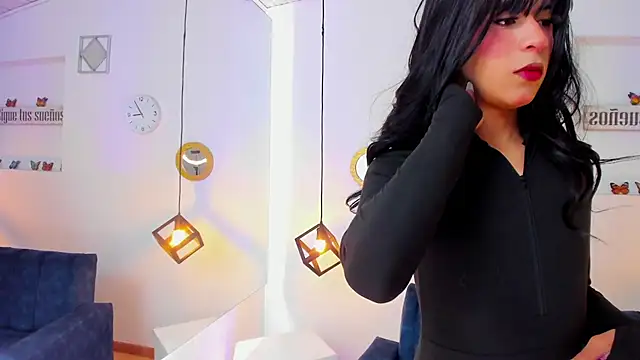 Hot Darliing online show from 29, 11, 2025