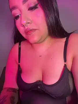 IvyyStone  online show from 17, 12, 2025