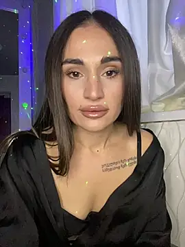 MonikaSi online show from 5, 4, 2026