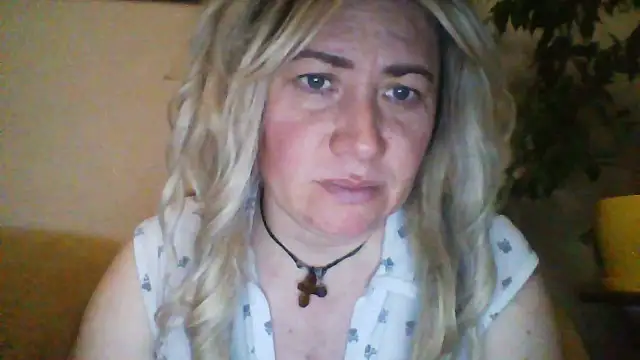 ClaireShannon online show from 8, 1, 2026