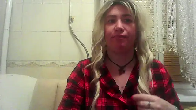 ClaireShannon online show from 19, 12, 2025