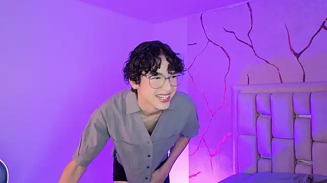 SthepanodiMonaco online show from 10, 3, 2026