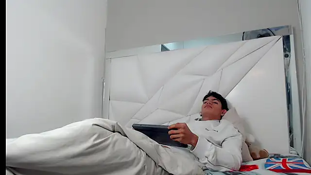 Lil babyyy  online show from 22, 12, 2025