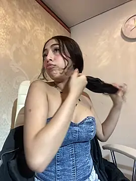 MiaScott Pink online show from 10, 1, 2026