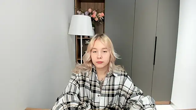 AunclreaVache online show from 30, 11, 2025