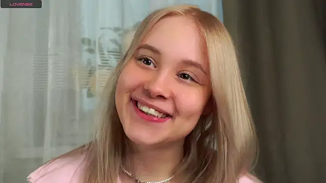 AunclreaVache online show from 28, 3, 2026