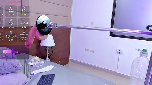 dahian boobs online show from 13, 12, 2025