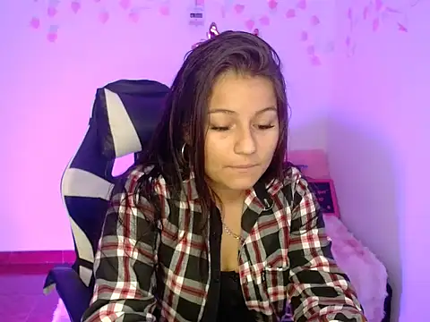 Nina  666 online show from 2, 12, 2025