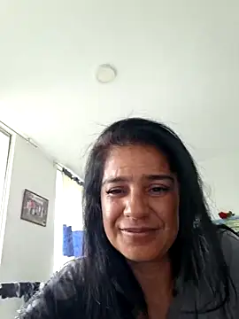 sweetCatallina online show from 9, 3, 2026