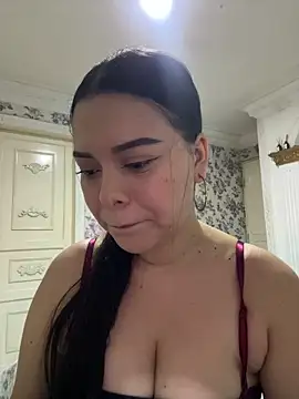 sweet ruby  online show from 19, 5, 2026