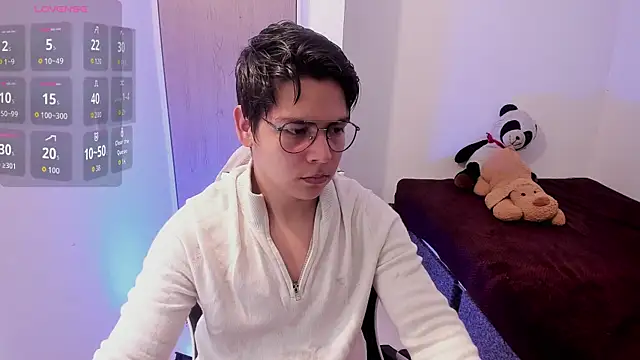 Asta YunoXXX online show from 12, 4, 2026