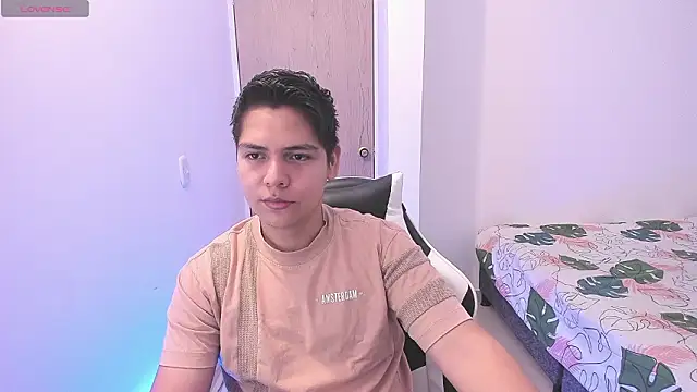 Asta YunoXXX online show from 5, 3, 2026