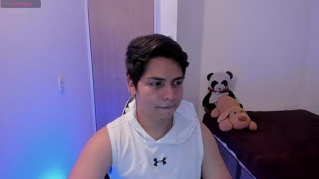 Asta YunoXXX online show from 10, 4, 2026