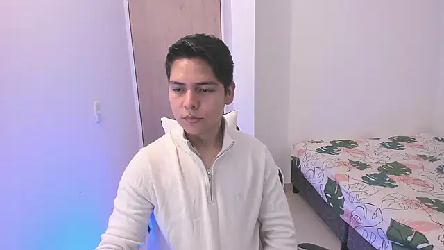 Asta YunoXXX online show from 4, 3, 2026