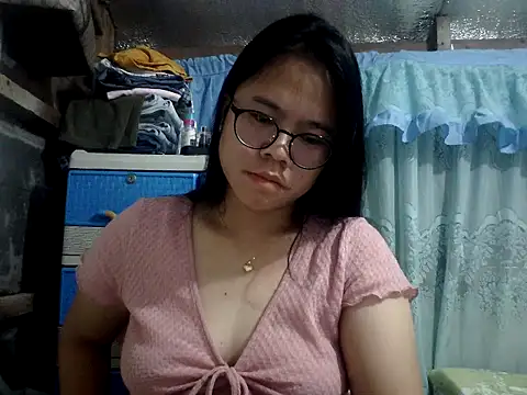 xxdreamgirl69 online show from 10, 5, 2026