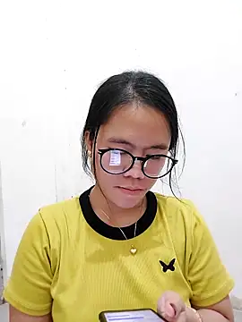 xxdreamgirl69 online show from 23, 2, 2026