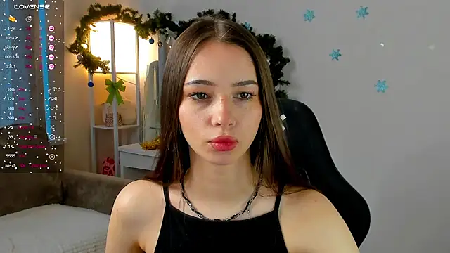 Snapshot of Viola_Rivera chatting on 8, 1, 2026 Viola Rivera online show from 8, 1, 2026