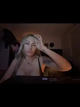 Misslittlewet online show from 28, 11, 2025