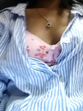 Isha Liha online show from 5, 12, 2025