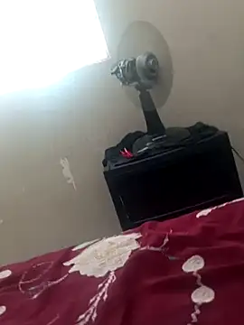 Snapshot of _-_putinha_- chatting on 2, 12, 2025 - putinha - online show from 2, 12, 2025