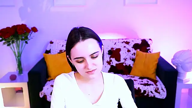 KateWillows online show from 24, 3, 2026