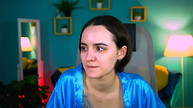 KateWillows online show from 15, 2, 2026