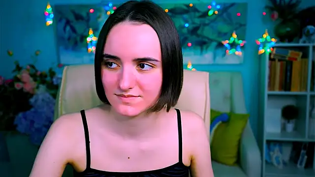 KateWillows online show from 9, 4, 2026