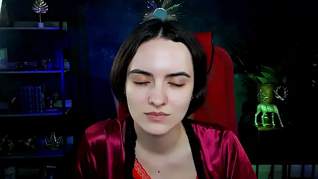 KateWillows online show from 19, 2, 2026