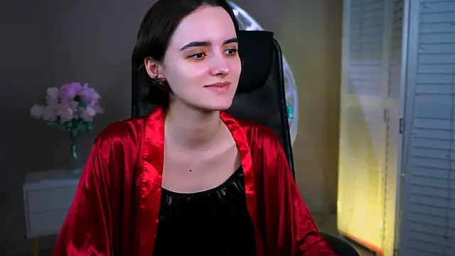 KateWillows online show from 18, 3, 2026