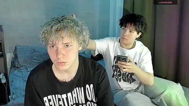 miya meow miku online show from 19, 12, 2025