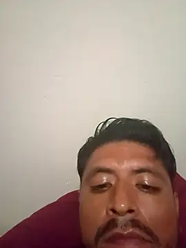 Snapshot of Makloven chatting on 3, 12, 2025 Makloven online show from 3, 12, 2025