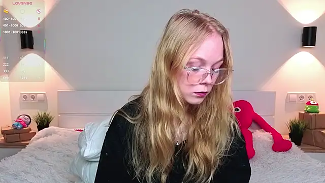 GhisllaineWestler online show from 2, 3, 2026