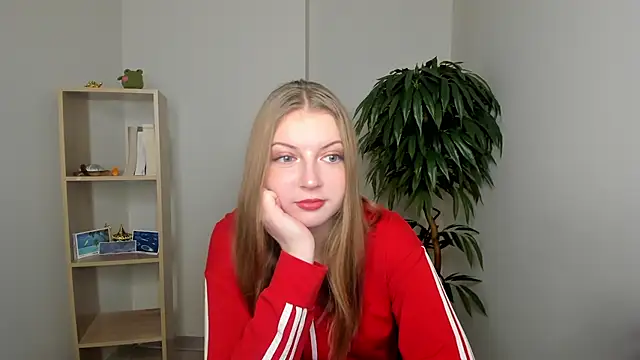 VerllineUrquidez online show from 29, 11, 2025