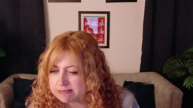 MilfArlet online show from 31, 1, 2026