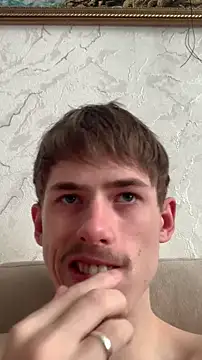 FreeRich online show from 4, 3, 2026