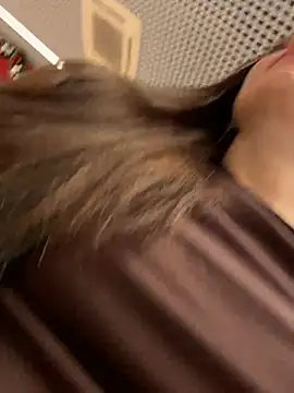 ZaraHill online show from 4, 12, 2025