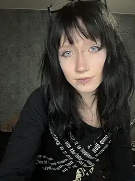 kcortnix online show from 2, 12, 2025