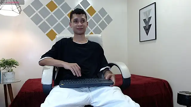 LucassSmith11 online show from 16, 3, 2026