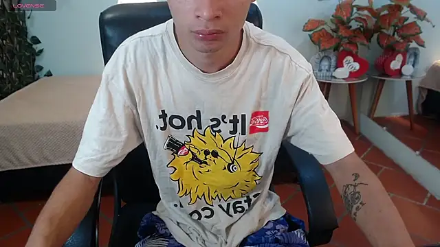 LucassSmith11 online show from 1, 12, 2025