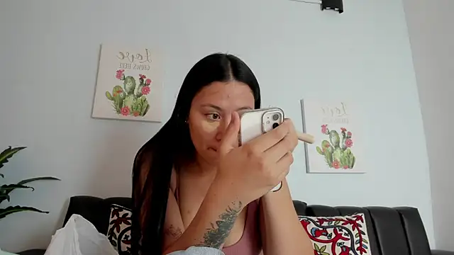 sofiia smith  online show from 14, 1, 2026