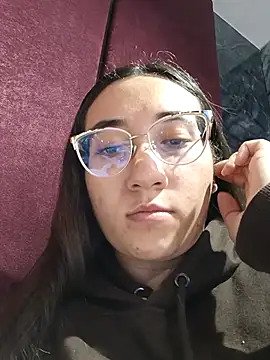 SwettieSammy online show from 4, 12, 2025