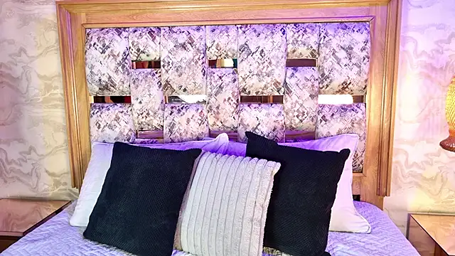 emily dempsey online show from 14, 2, 2026