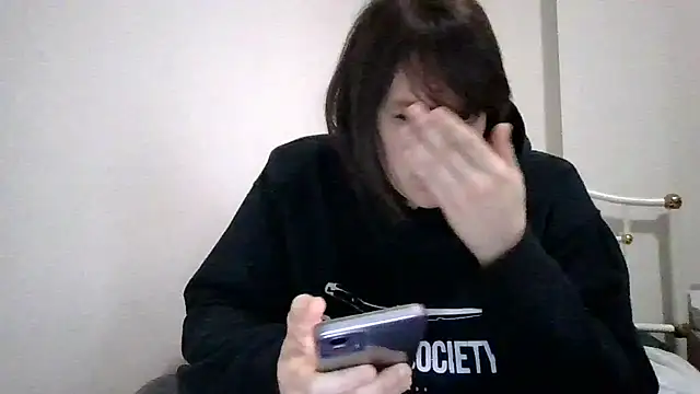 mala93ts online show from 1, 12, 2025