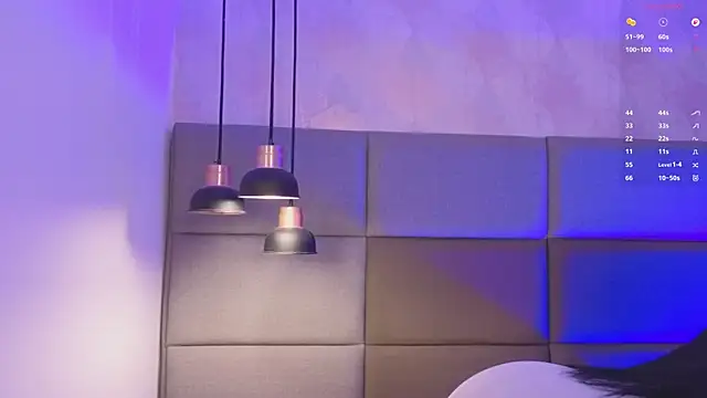 Emily luve online show from 4, 3, 2026