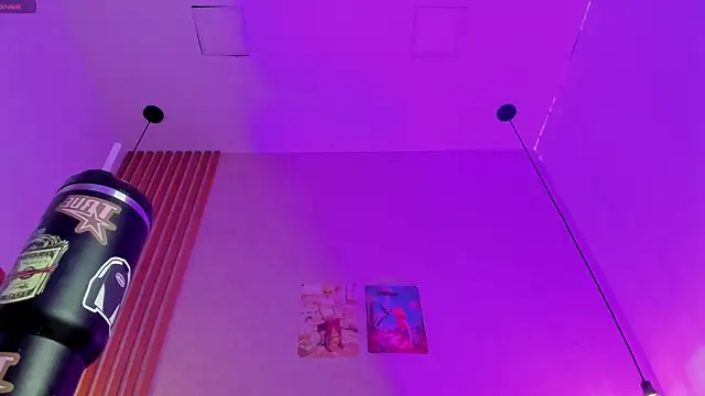 Snapshot of Valerykat_ chatting on 4, 3, 2026 Valerykat online show from 4, 3, 2026