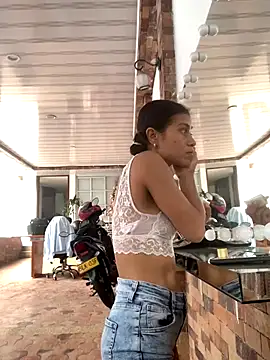 AnitaDuque online show from 2, 12, 2025