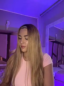 Snapshot of AlyonaWester_ chatting on 24, 2, 2026 AlyonaWester online show from 24, 2, 2026